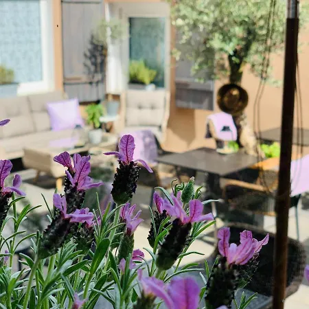 Zum Weissen Haus Шверин