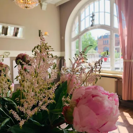 Zum Weissen Haus Guest house *