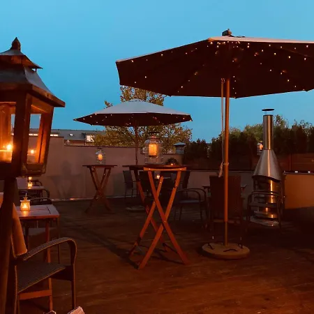 Гостевой дом Zum Weissen Haus Шверин